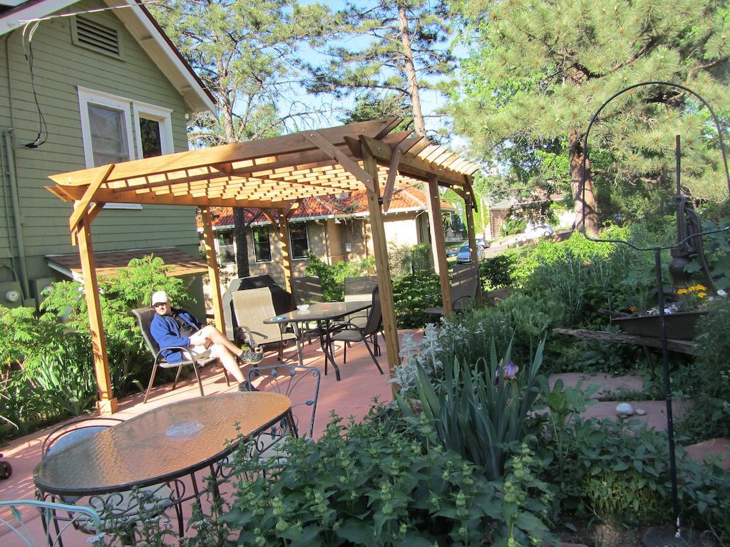 Avenue Hotel Bed And Breakfast Manitou Springs Exterior foto